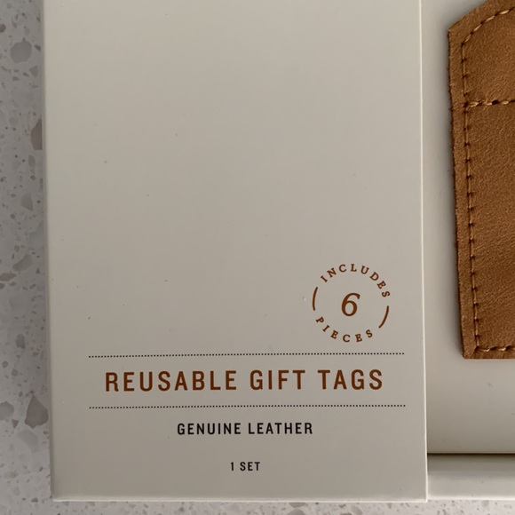 NIB HEARTH & HAND Holiday Reusable Leather Gift Tags Set of 6 - Picture 3 of 7